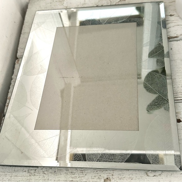Mirrored Leaf Print Picture Photo Frame 5”x7” Opening Tabletop Silver Boho - Picture 5 of 11